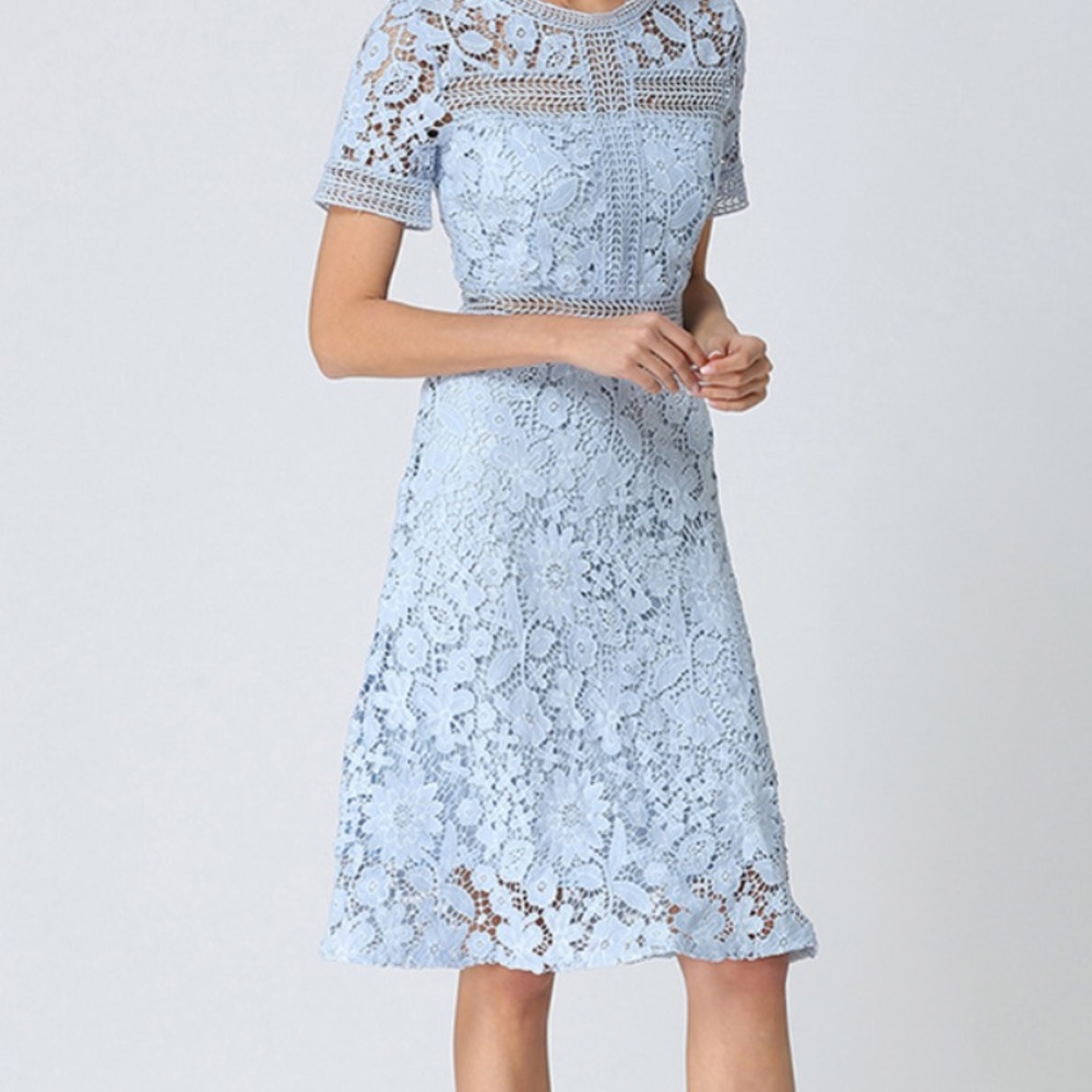 Metisu blue lace dress size 6